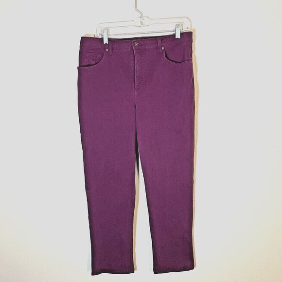 Gloria Vanderbilt Amanda Womens 14P Burgundy Denim Jeans Straight Leg 5 Pocket - Picture 1 of 9